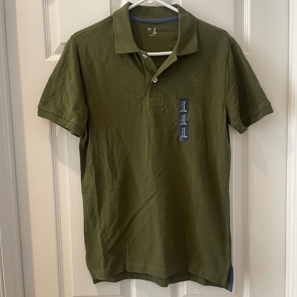 Men’s Gap Polo Tee